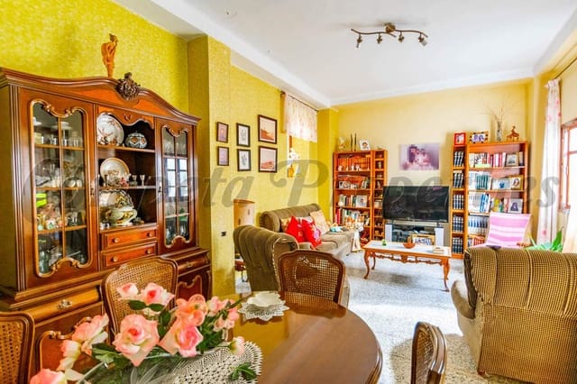 6 chambre Maison de Ville à vendre à Torrox - 400 000 € (Ref: 4692142)