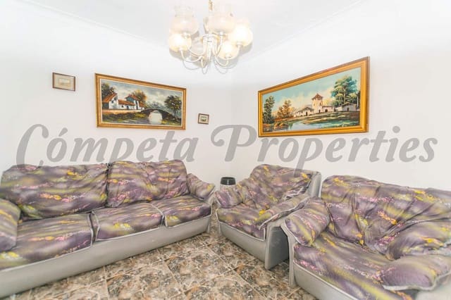 4 slaapkamer Huis te koop in Cómpeta - € 99.000 (Ref: 4724444)