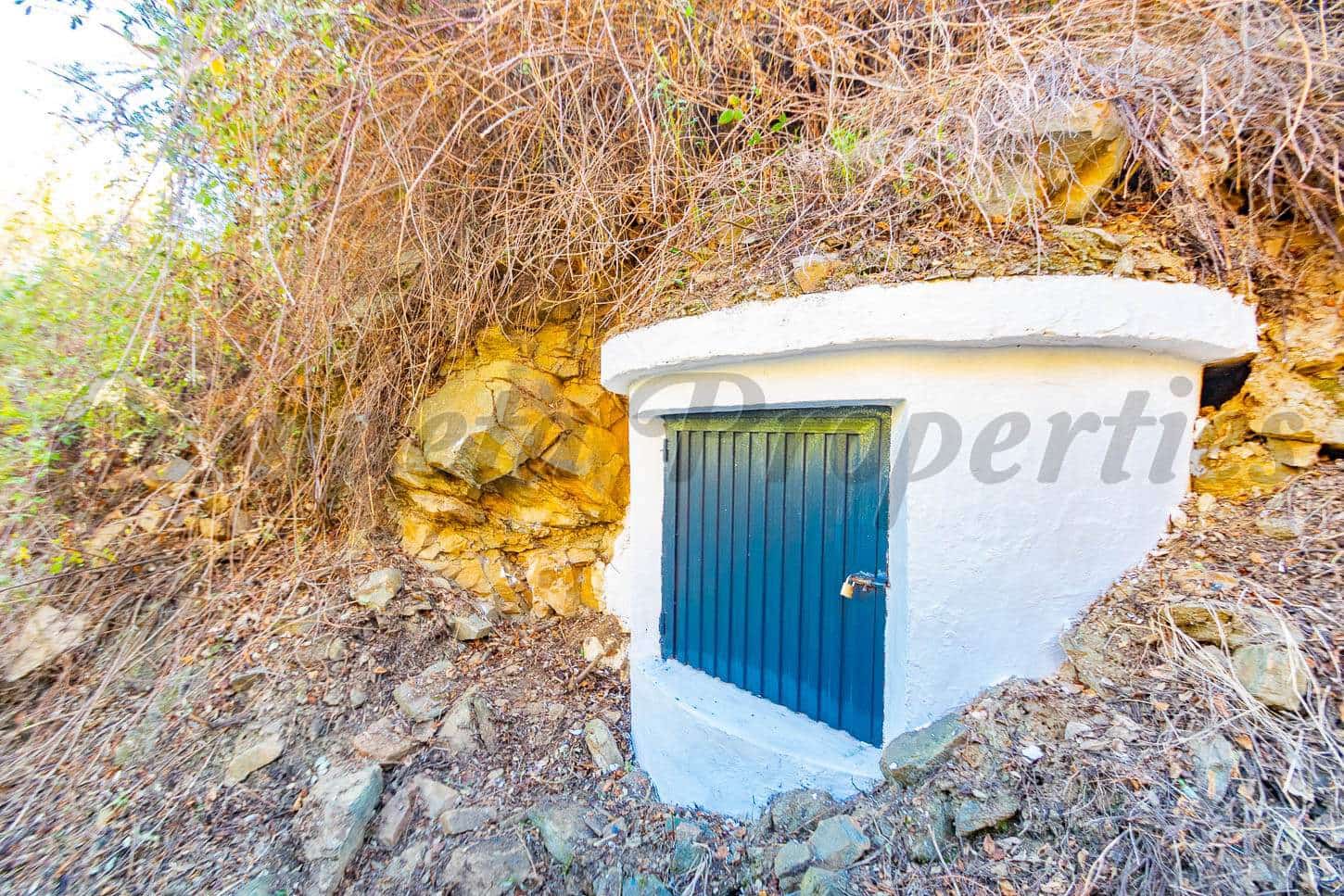 2 soveværelse Finca/Landehus til salg i Torrox - € 72.000 (Ref: 4841326)