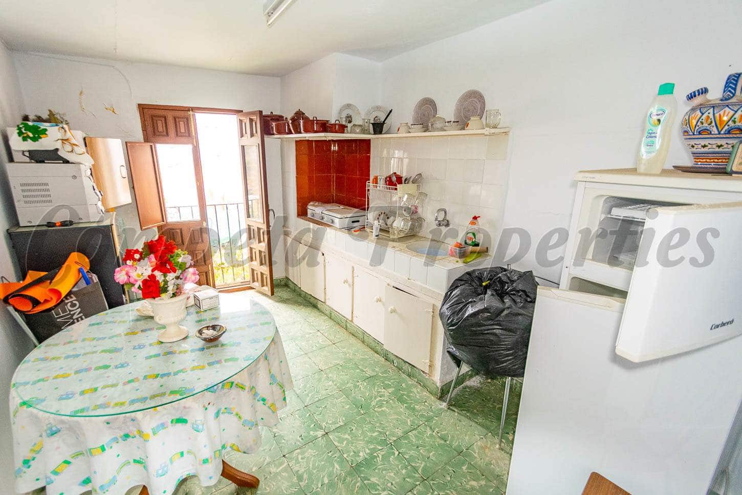 2 makuuhuone Omakotitalo myytävänä paikassa Torrox - 129 000 € (Ref: 4845307)