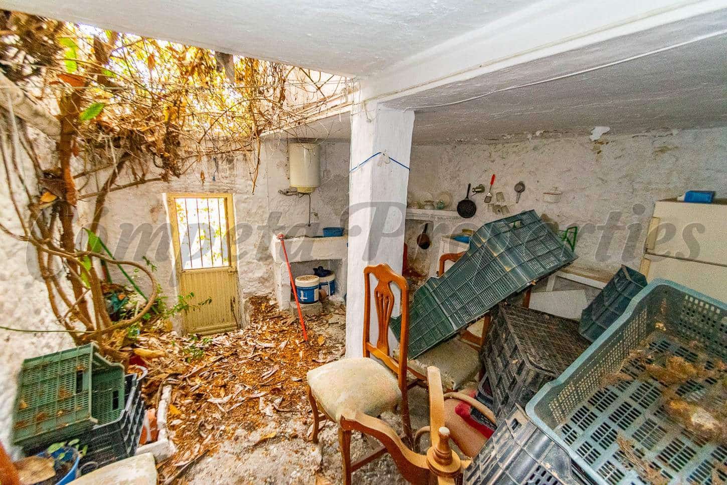 2 makuuhuone Omakotitalo myytävänä paikassa Torrox - 129 000 € (Ref: 4845307)