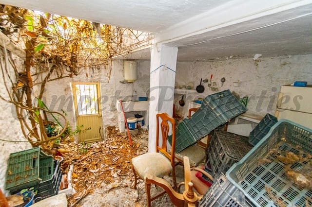 2 makuuhuone Omakotitalo myytävänä paikassa Torrox - 129 000 € (Ref: 4845307)