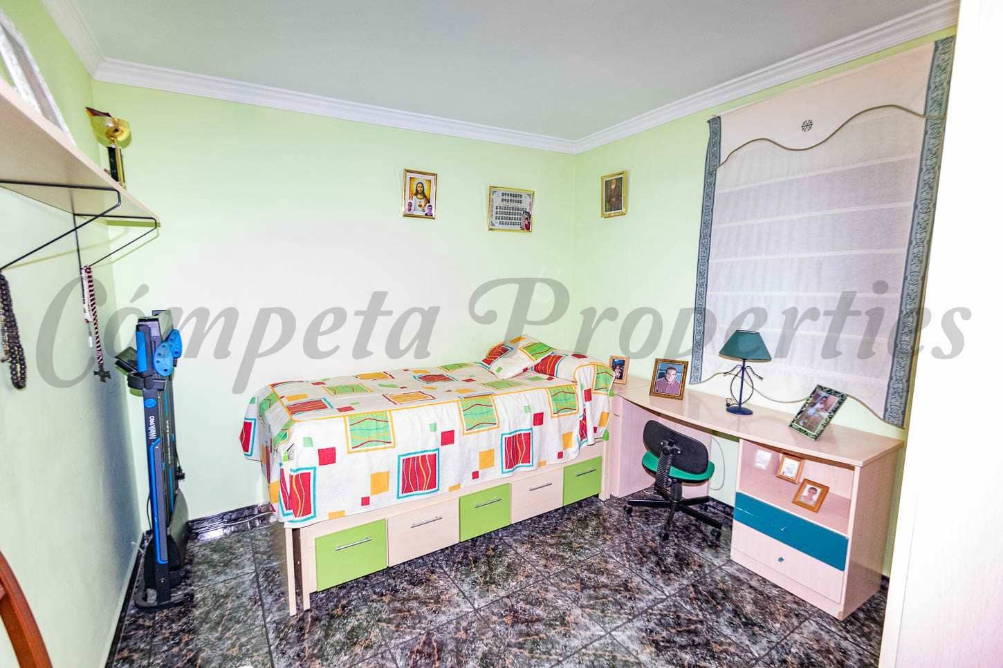 5 soveværelse Byhus til salg i Algarrobo - € 200.000 (Ref: 4883172)