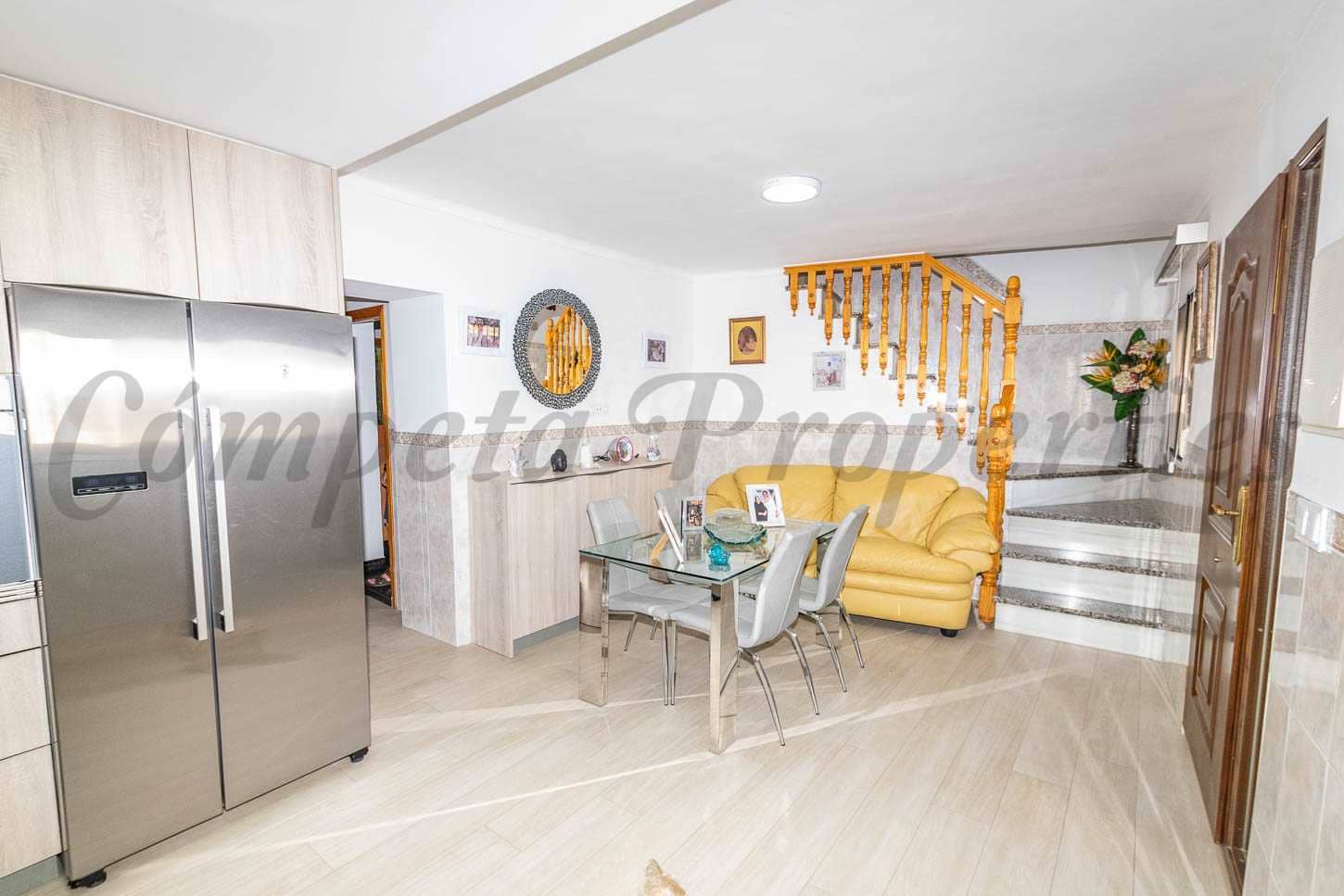 5 soveværelse Byhus til salg i Algarrobo - € 200.000 (Ref: 4883172)