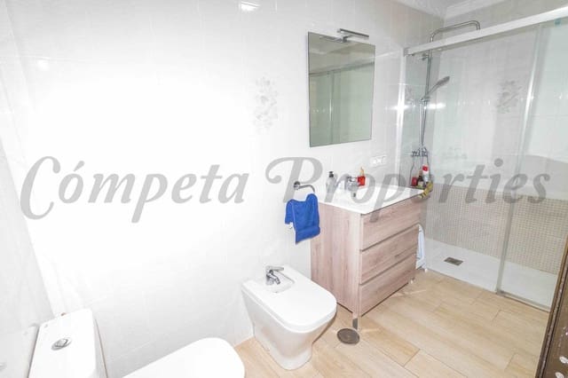 5 soveværelse Byhus til salg i Algarrobo - € 200.000 (Ref: 4883172)