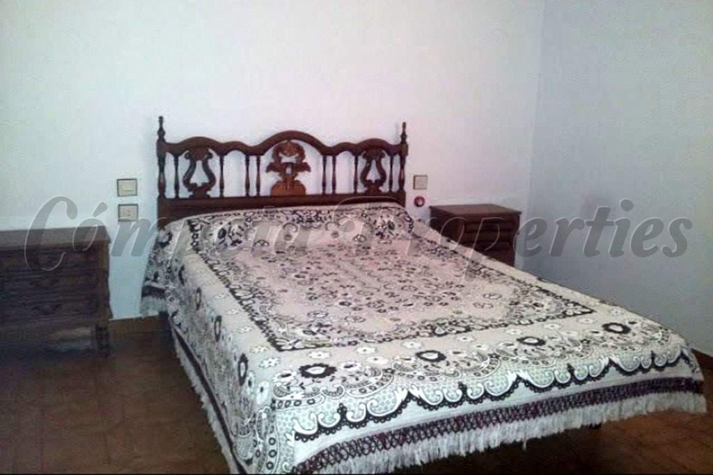 3 soverom Hus til salgs i Canillas de Albaida - € 129 000 (Ref: 4960102)