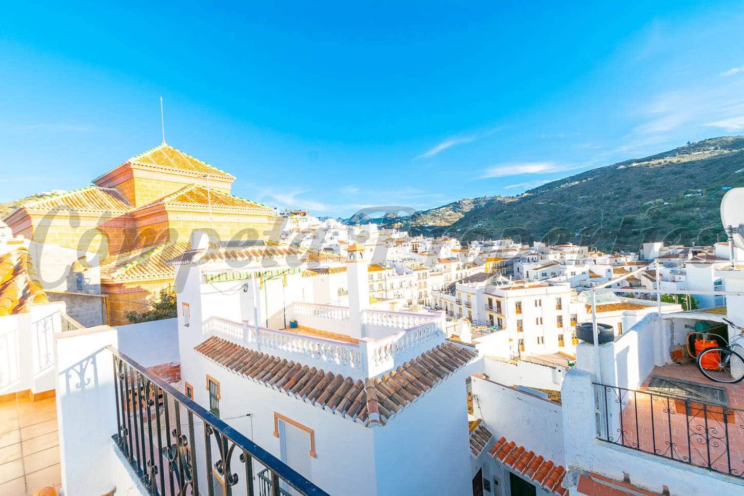 3 slaapkamer Huis te koop in Torrox - € 212.000 (Ref: 5082980)