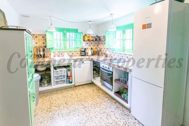   4 soveværelse   ferieByhus i Cómpeta   - € 450 (Ref: 5094964)