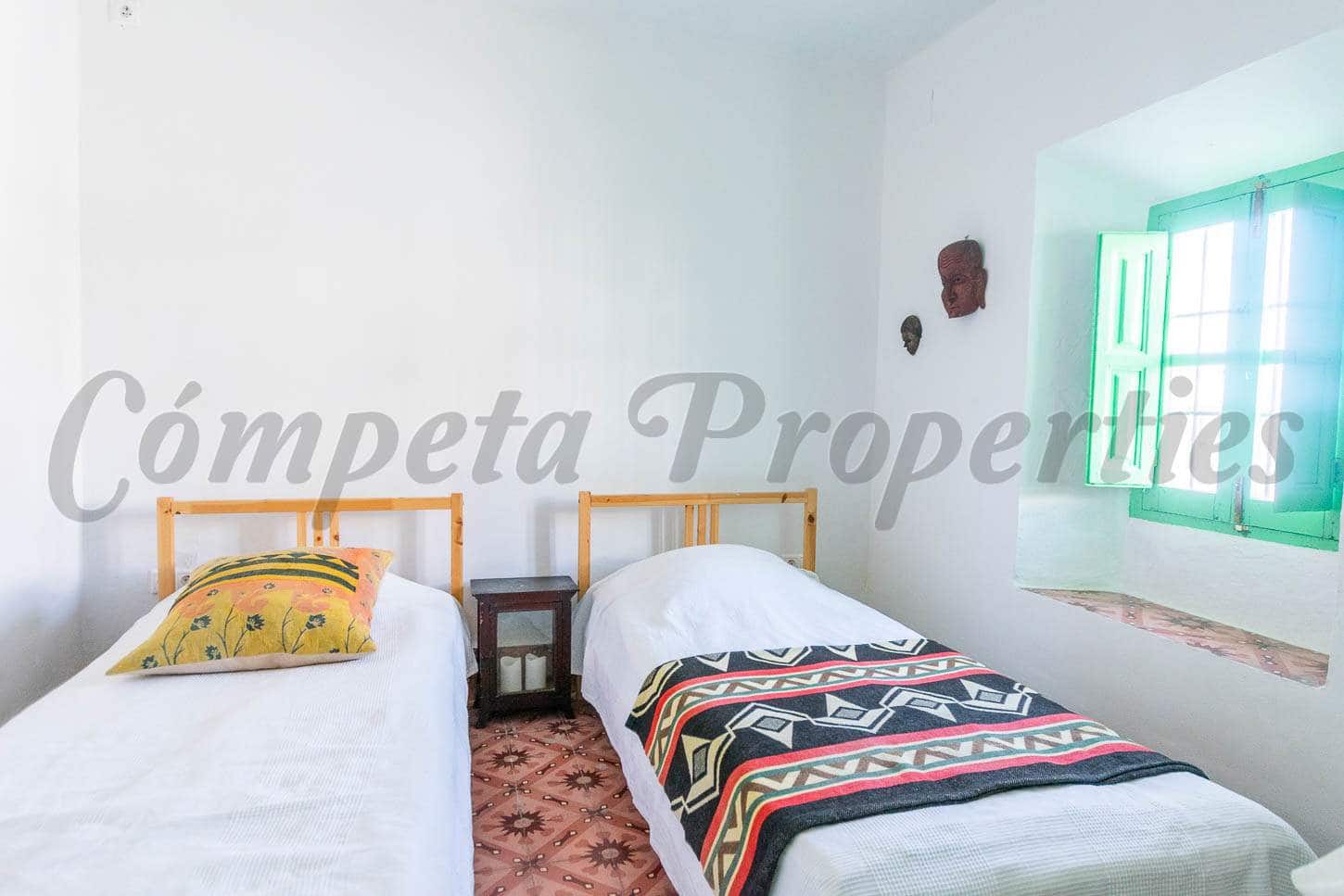 4 quarto Casa em Banda para arrendamento para férias em Competa - 450 € (Ref: 5094964)