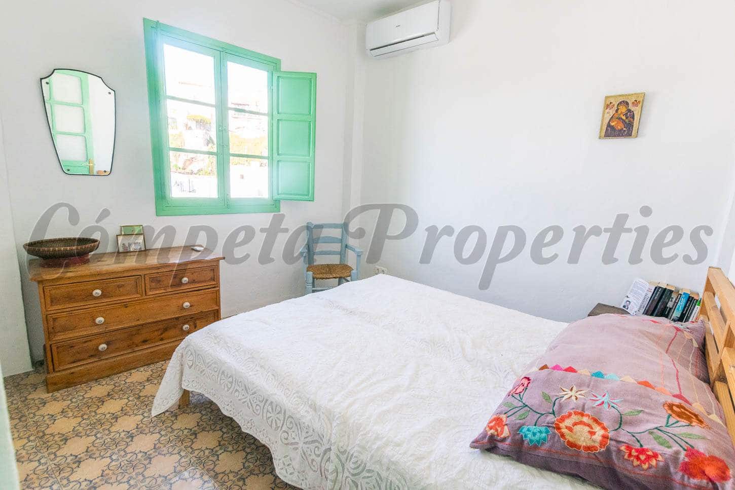 4 quarto Casa em Banda para arrendamento para férias em Competa - 450 € (Ref: 5094964)