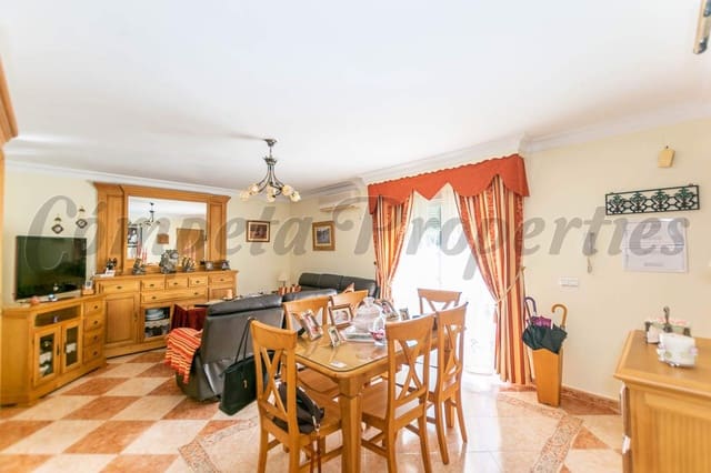 4 slaapkamer Huis te koop in Cómpeta - € 198.000 (Ref: 5101195)