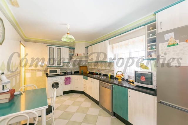 4 slaapkamer Huis te koop in Cómpeta - € 198.000 (Ref: 5101195)