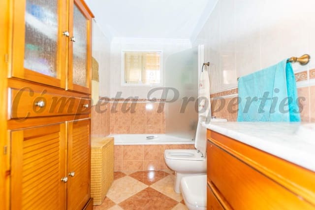 4 slaapkamer Huis te koop in Cómpeta - € 198.000 (Ref: 5101195)