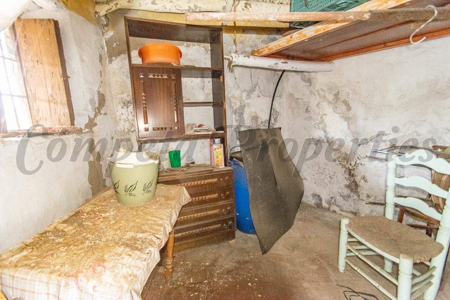 Ruína para venda em Torrox - 35 000 € (Ref: 5103852)