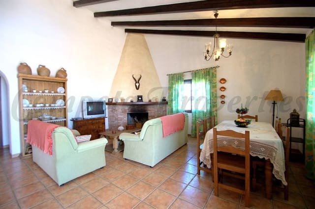 4 slaapkamer Finca/Landhuis voor vakantieverhuur in Torrox met zwembad - € 1.100 (Ref: 5329194)