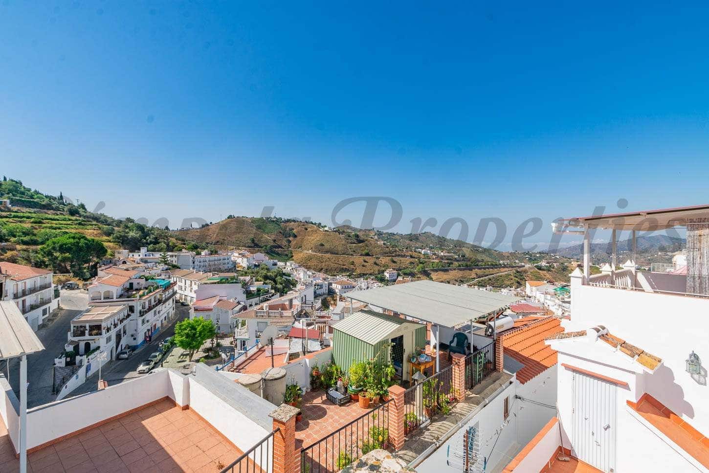 4 slaapkamer Huis te koop in Competa - € 145.000 (Ref: 5470589)