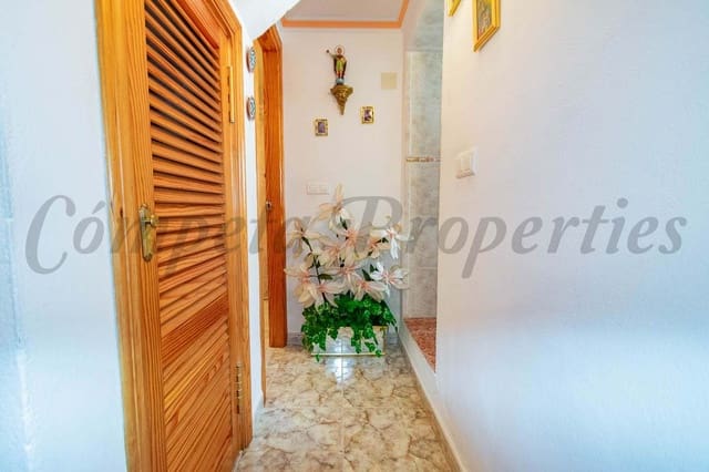 4 slaapkamer Huis te koop in Cómpeta - € 145.000 (Ref: 5470589)