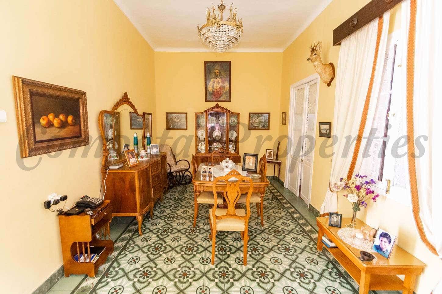 3 soveværelse Virksomhed til salg i Torrox med garage - € 1.138.500 (Ref: 5556070)