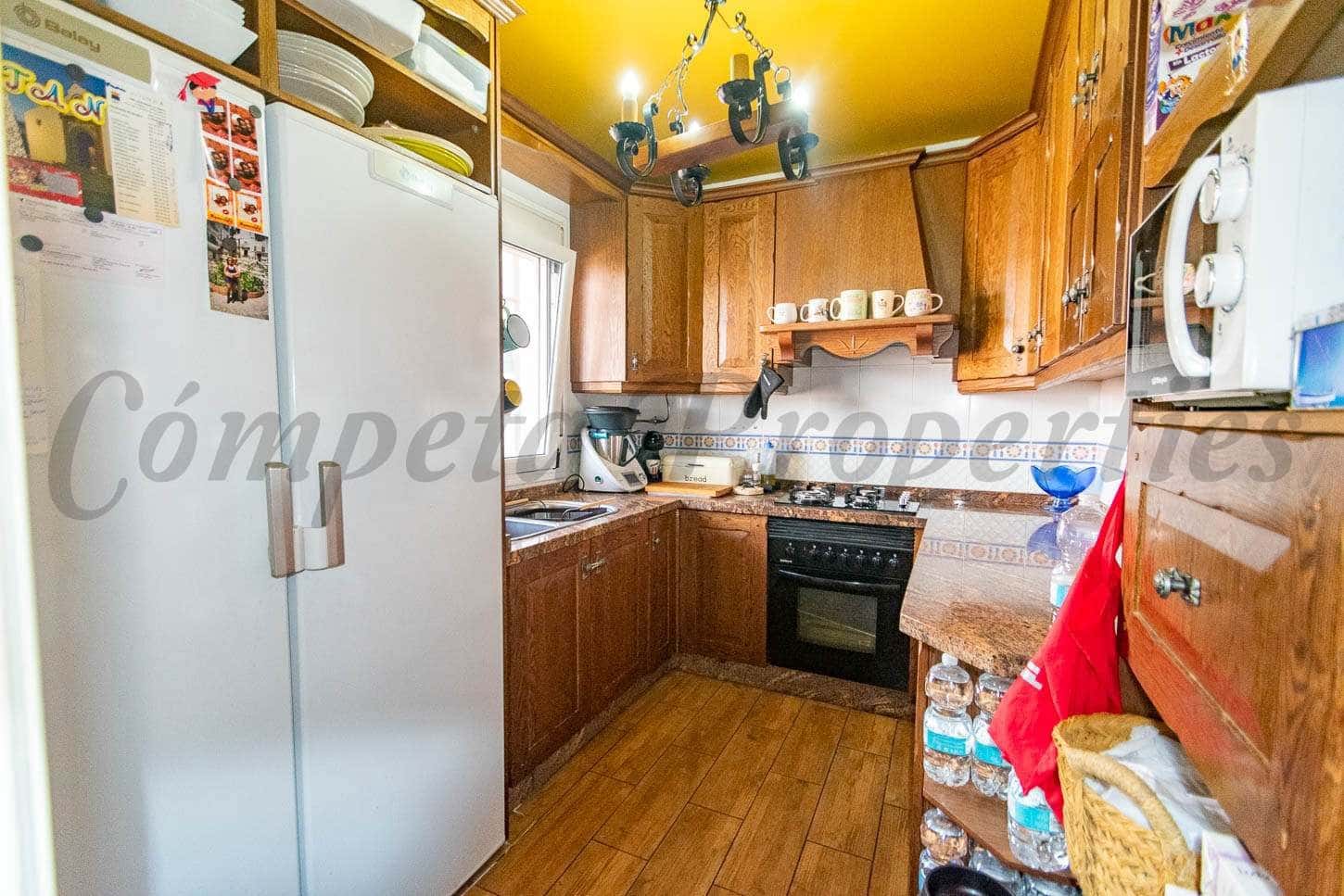 4 slaapkamer Huis te koop in Competa met zwembad garage - € 241.500 (Ref: 5606328)