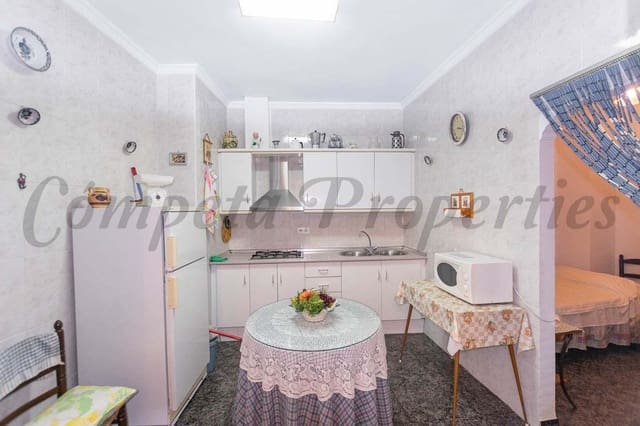 3 soveværelse Byhus til salg i Archez - € 77.000 (Ref: 5635338)