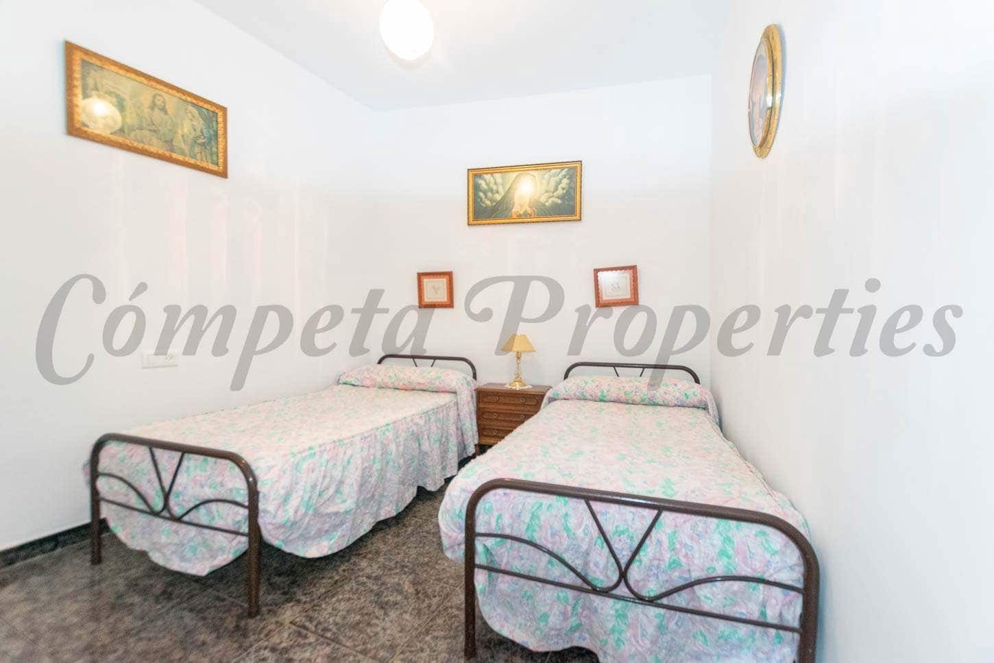 3 bedroom Townhouse for sale in Archez - € 77,000 (Ref: 5635338)