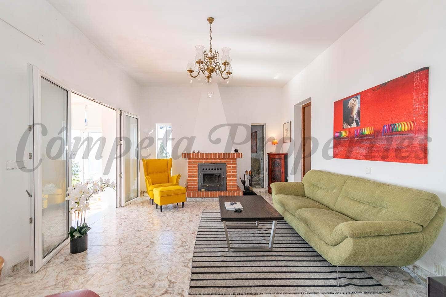 3 bedroom Villa for holiday rental in Torrox - € 1,115 (Ref: 5661520)