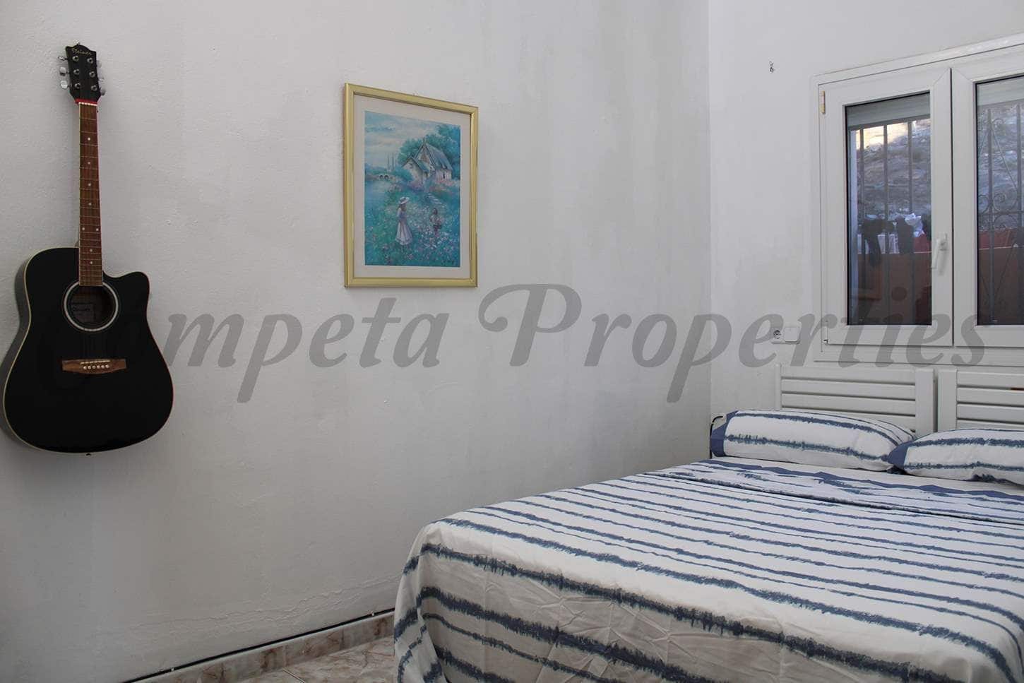 3 bedroom Villa for holiday rental in Torrox - € 1,115 (Ref: 5661520)
