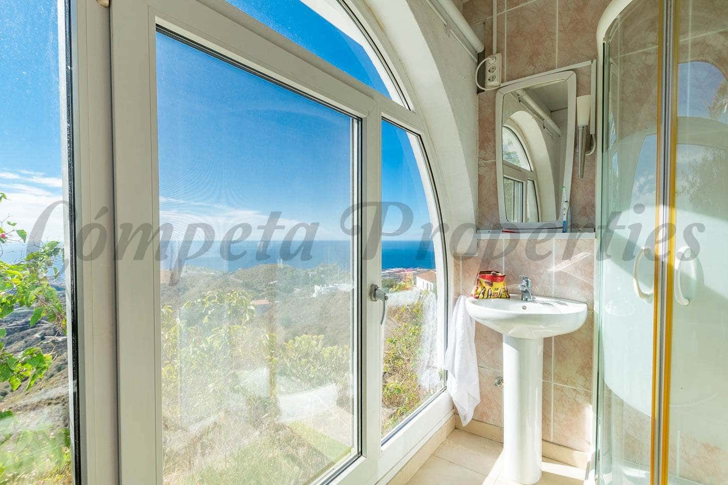 3 bedroom Villa for holiday rental in Torrox - € 1,115 (Ref: 5661520)