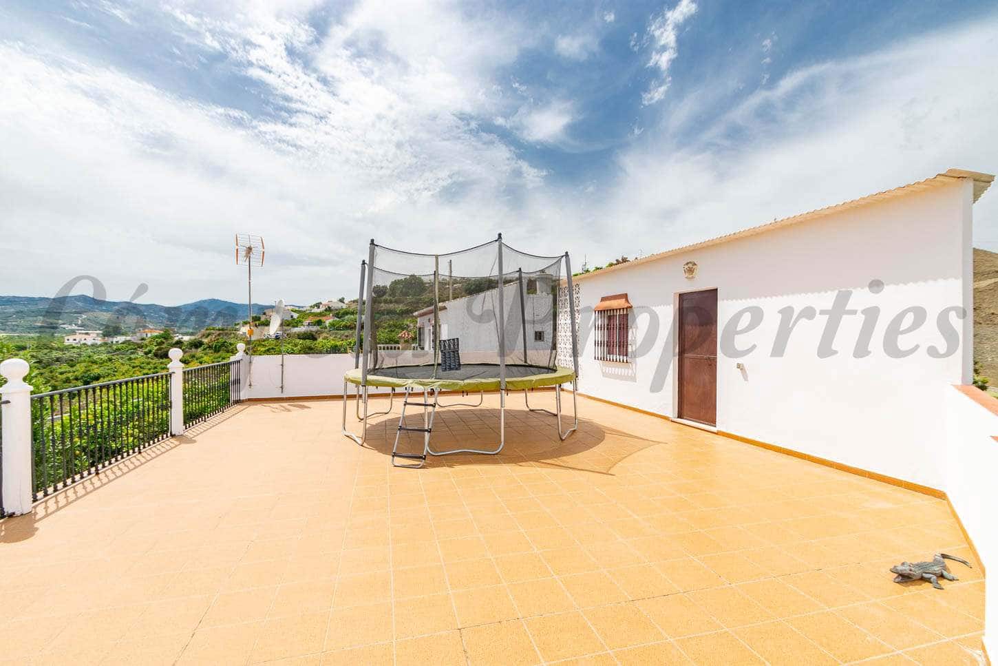 4 sypialnia Willa na sprzedaż w Velez-Malaga z basenem - 530 000 € (Ref: 6152197)