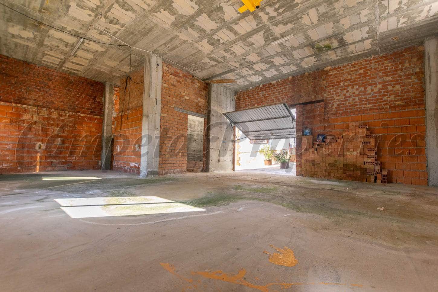 Casa de 3 habitaciones en Cómpeta en venta - 138.000 € (Ref: 6225072)