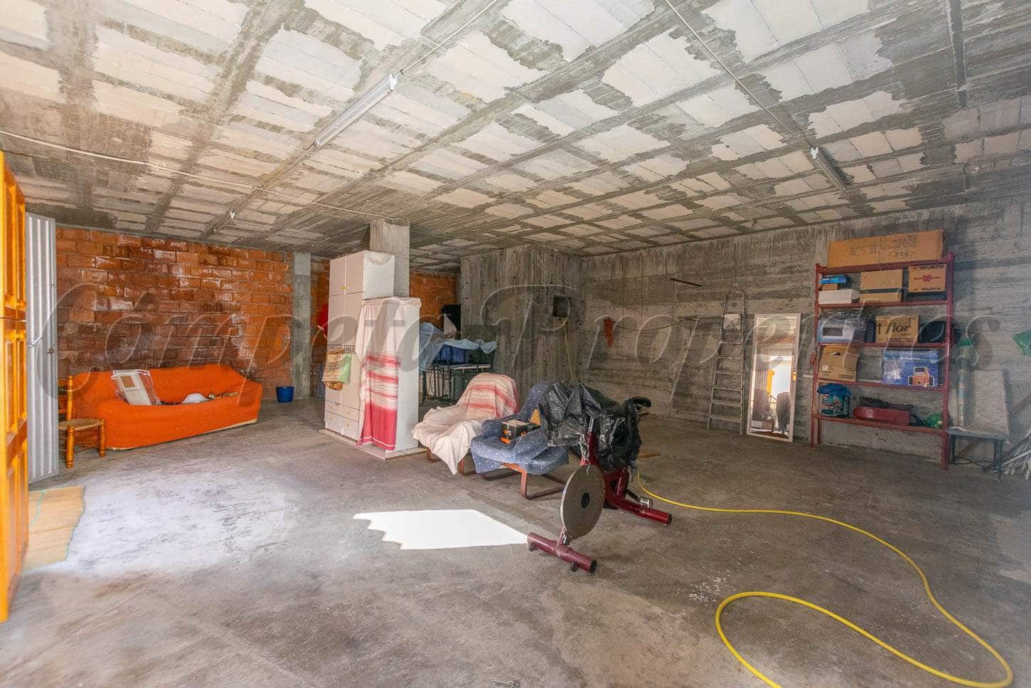 Casa de 3 habitaciones en Cómpeta en venta - 138.000 € (Ref: 6225072)