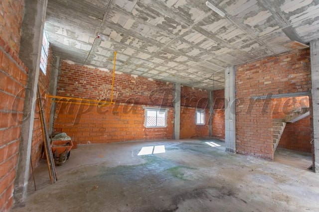 Casa de 3 habitaciones en Cómpeta en venta - 138.000 € (Ref: 6225072)