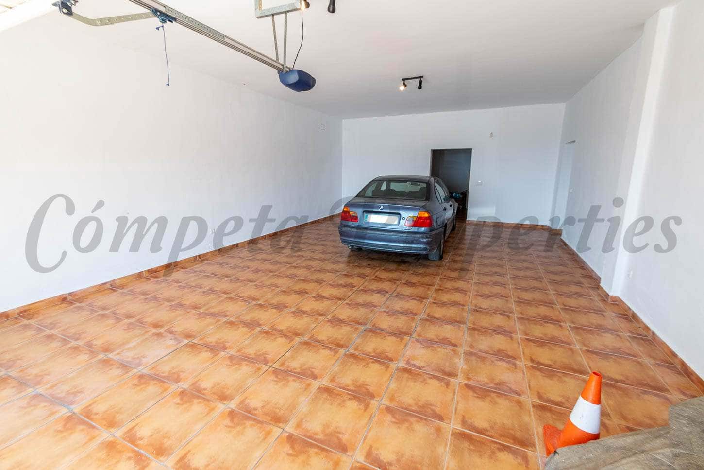 3 chambre Villa/Maison à vendre à Torrox-Costa avec garage - 675 000 € (Ref: 6271824)