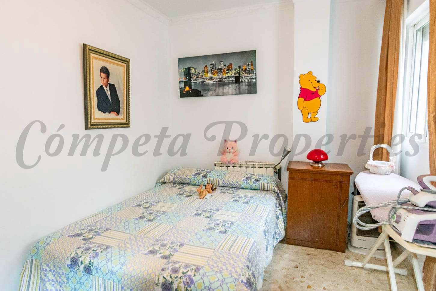 4 slaapkamer Huis te koop in Competa met garage - € 394.000 (Ref: 6277059)