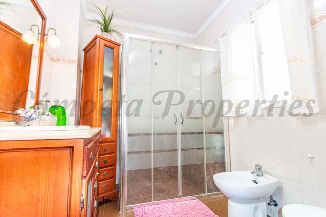 4 slaapkamer Huis te koop in Cómpeta met garage - € 394.000 (Ref: 6277059)