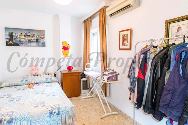 4 slaapkamer Huis te koop in Cómpeta met garage - € 394.000 (Ref: 6277059)