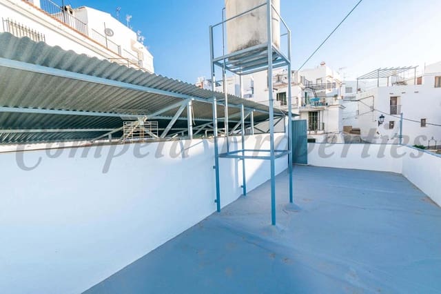 Casa de 3 habitaciones en Cómpeta en venta con garaje - 119.900 € (Ref: 6498520)