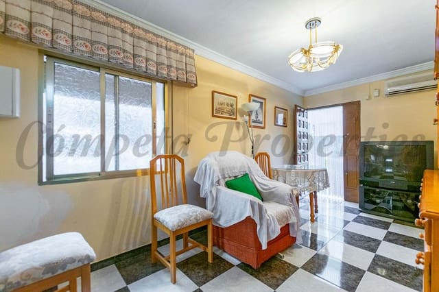 Casa de 3 habitaciones en Cómpeta en venta con garaje - 119.900 € (Ref: 6498520)