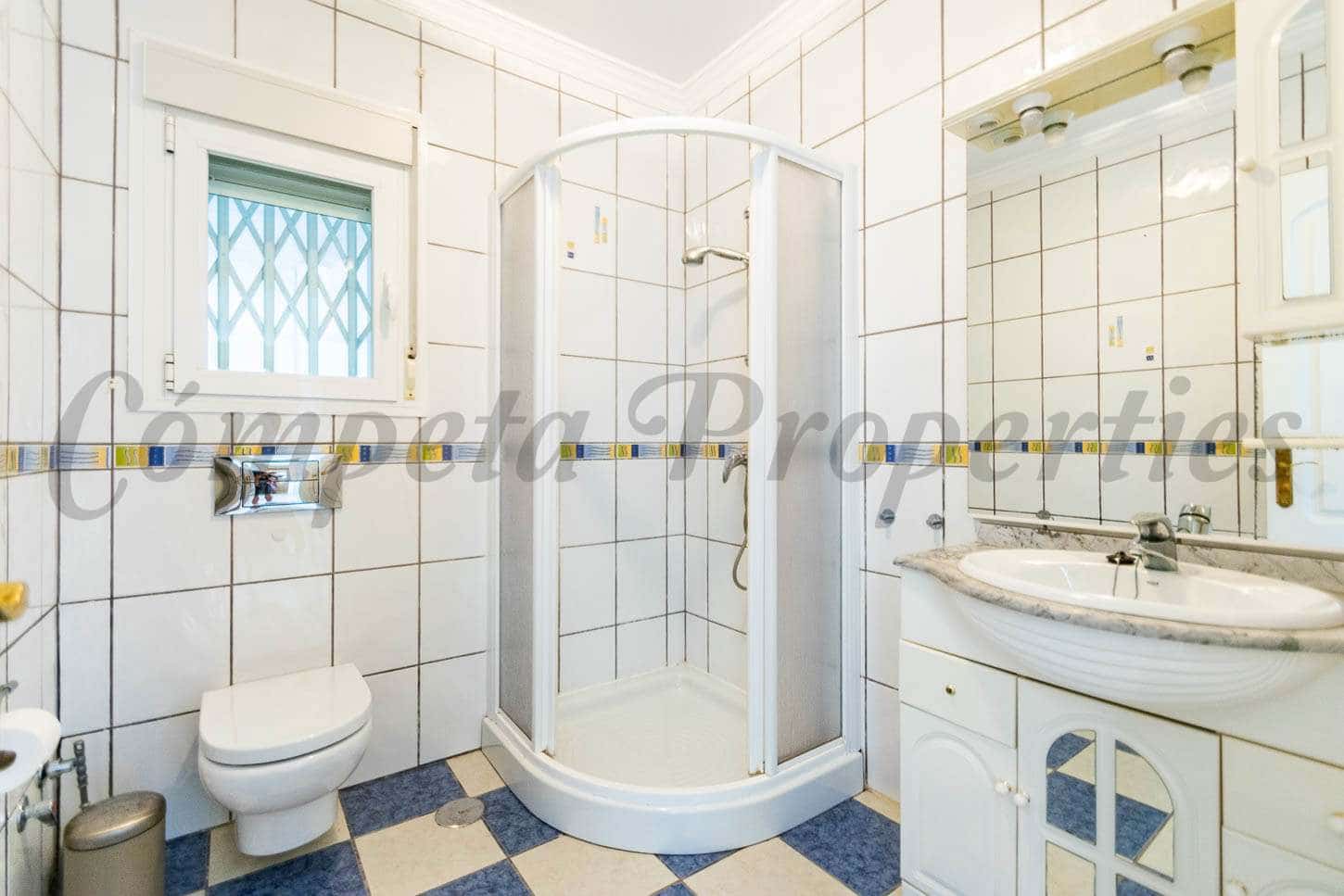 4 sovrum Finca/Hus på landet för semesterbostäder i Torrox med pool garage - 1 800 € (Ref: 6553527)