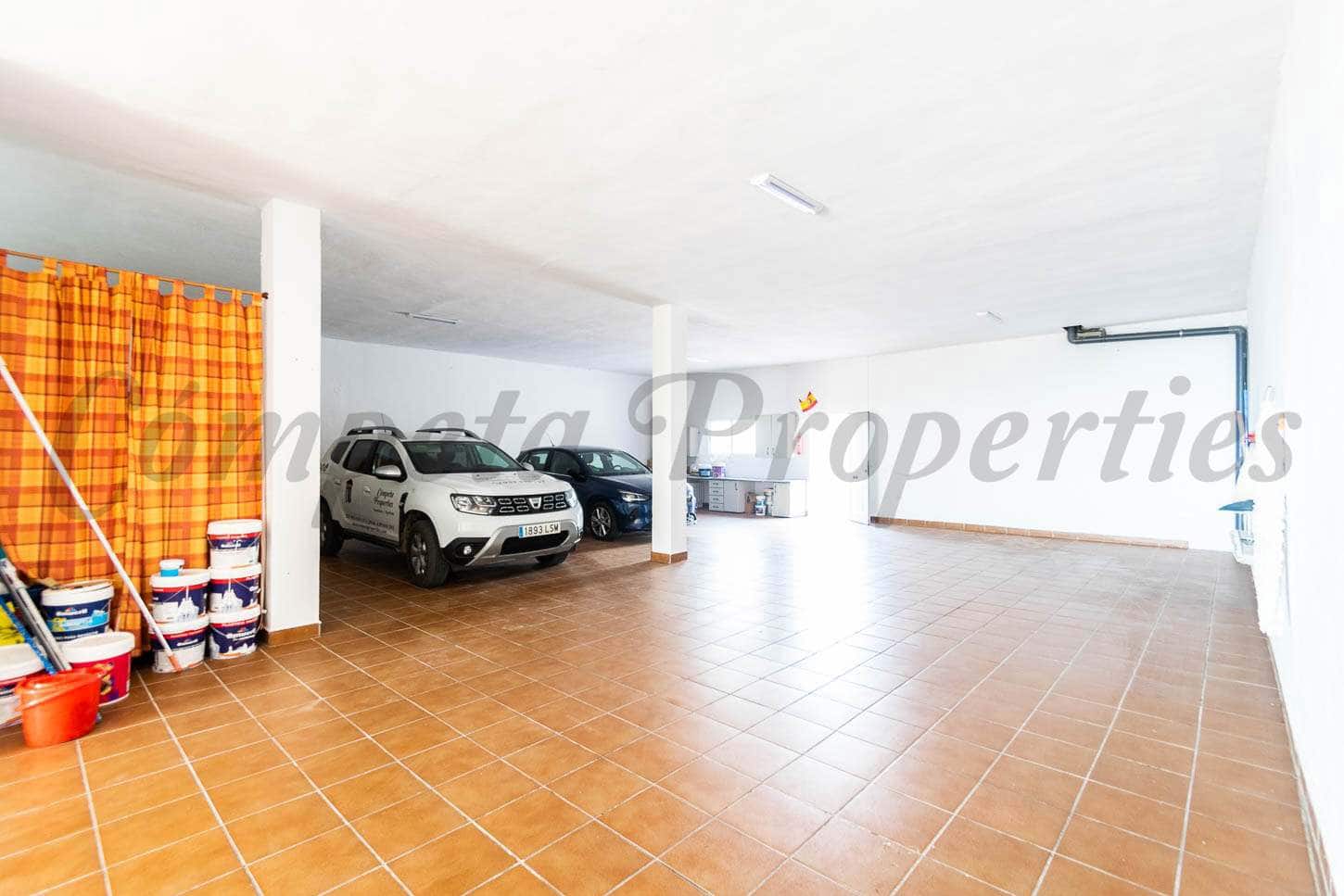 4 sovrum Finca/Hus på landet för semesterbostäder i Torrox med pool garage - 1 800 € (Ref: 6553527)