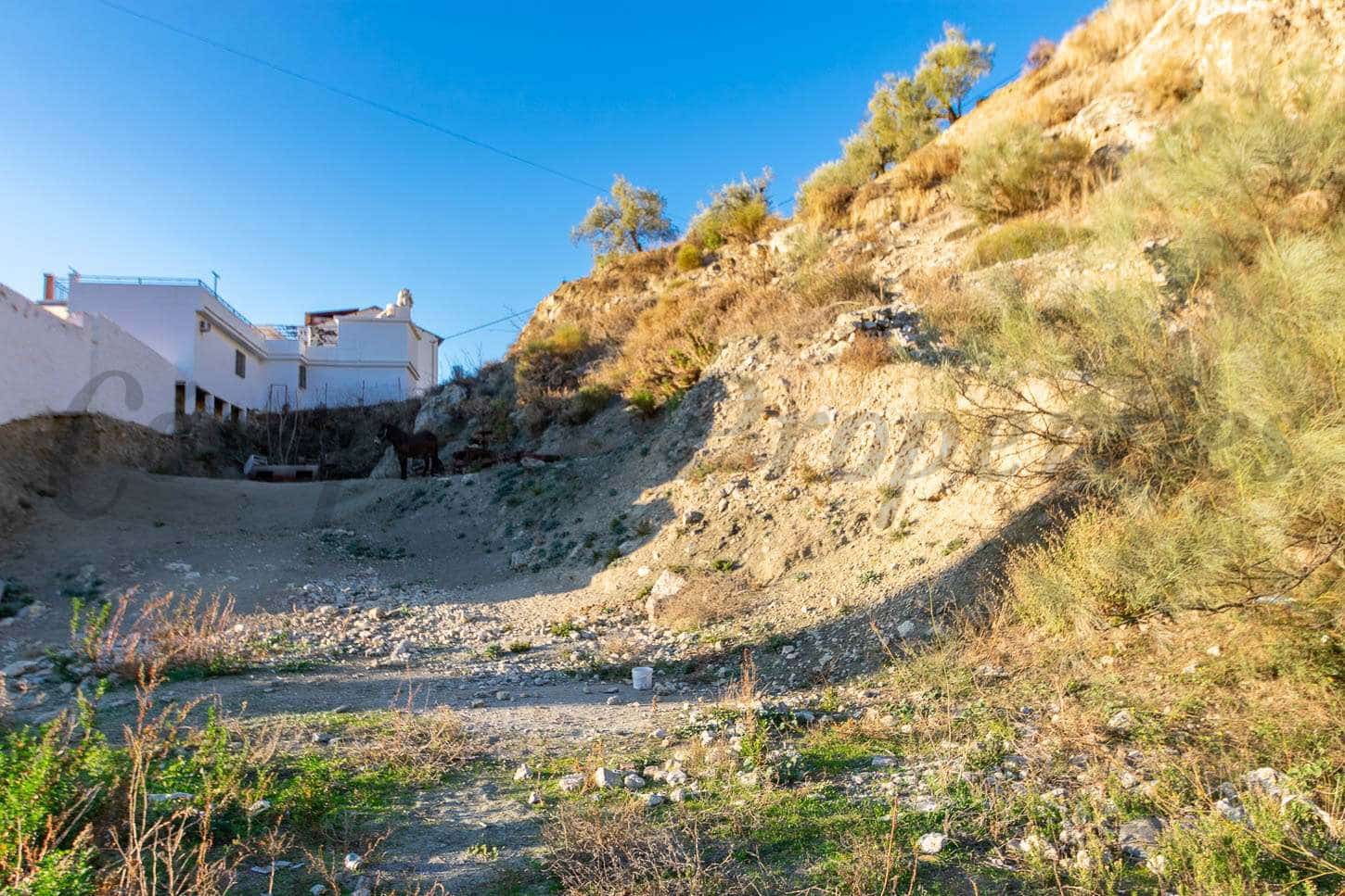 Ubebygd land til salgs i Competa - € 178 000 (Ref: 6644270)