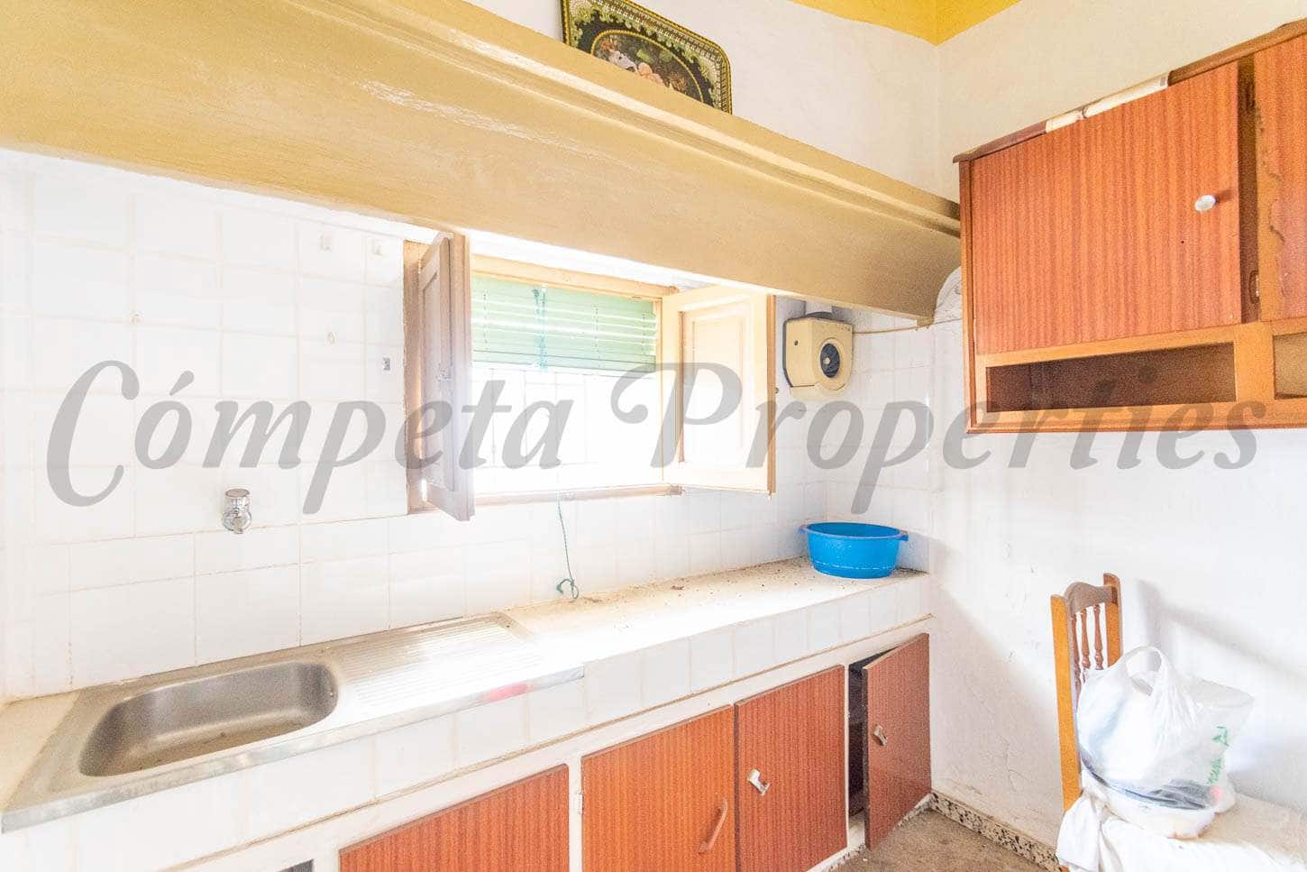 3 chambre Maison de Ville à vendre à Sayalonga - 126 000 € (Ref: 6703361)