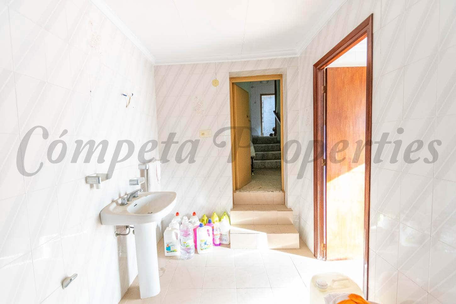 3 chambre Maison de Ville à vendre à Sayalonga - 126 000 € (Ref: 6703361)