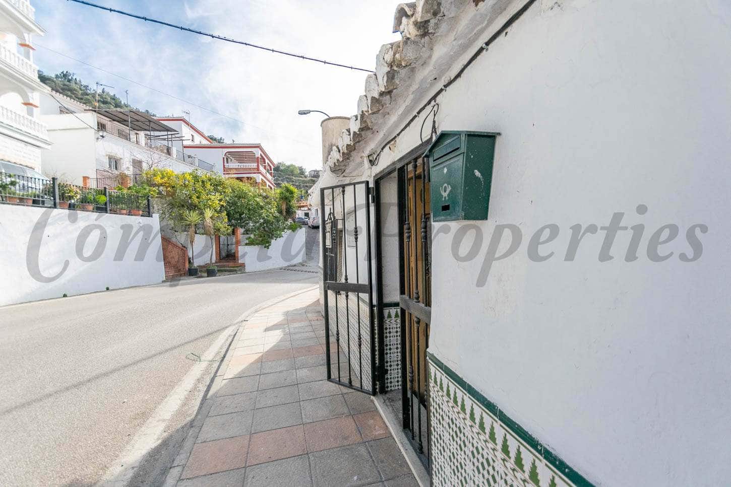 3 chambre Maison de Ville à vendre à Sayalonga - 126 000 € (Ref: 6703361)