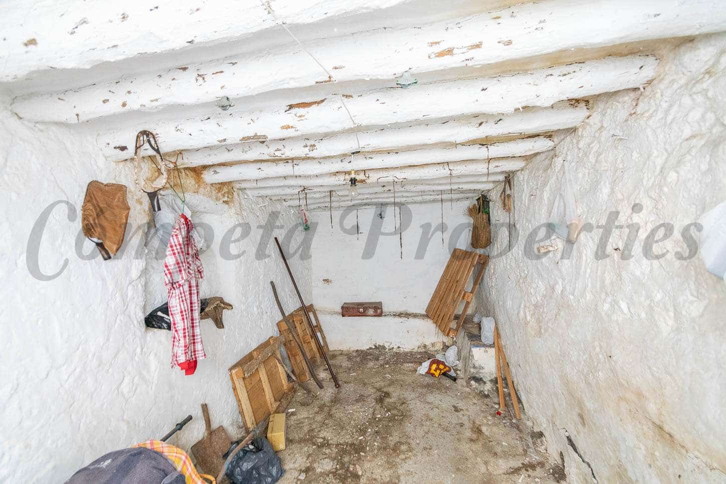 3 chambre Maison de Ville à vendre à Sayalonga - 126 000 € (Ref: 6703361)