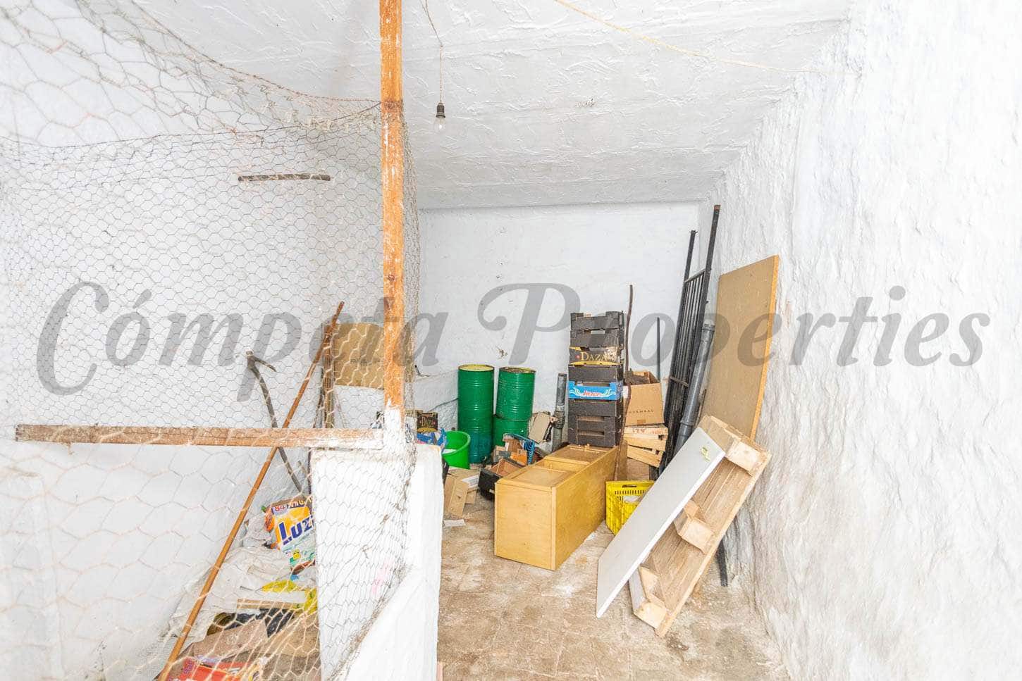 3 chambre Maison de Ville à vendre à Sayalonga - 126 000 € (Ref: 6703361)