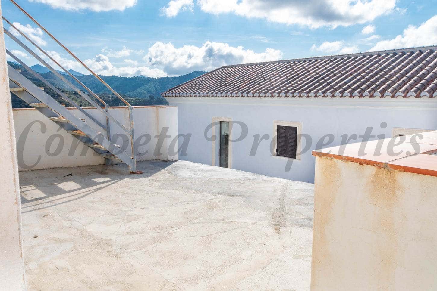 1 slaapkamer Huis te koop in Sedella - € 65.000 (Ref: 6724767)