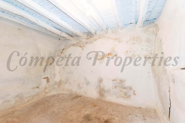 5 slaapkamer Huis te koop in Canillas de Albaida - € 150.000 (Ref: 6744087)