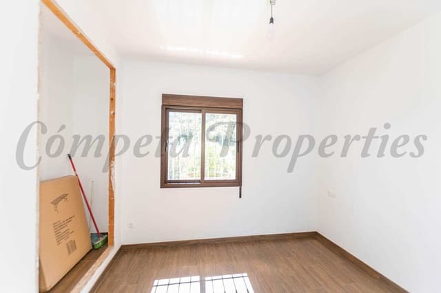 3 slaapkamer Villa te koop in Cómpeta - € 283.500 (Ref: 6769158)