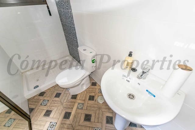 3 slaapkamer Villa te koop in Cómpeta - € 283.500 (Ref: 6769158)